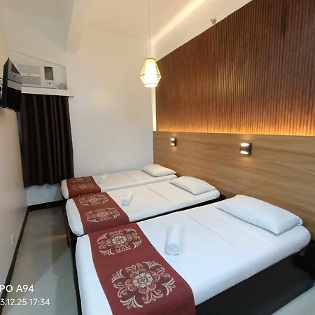 Stone House Quezon City San Juan  Экстерьер фото
