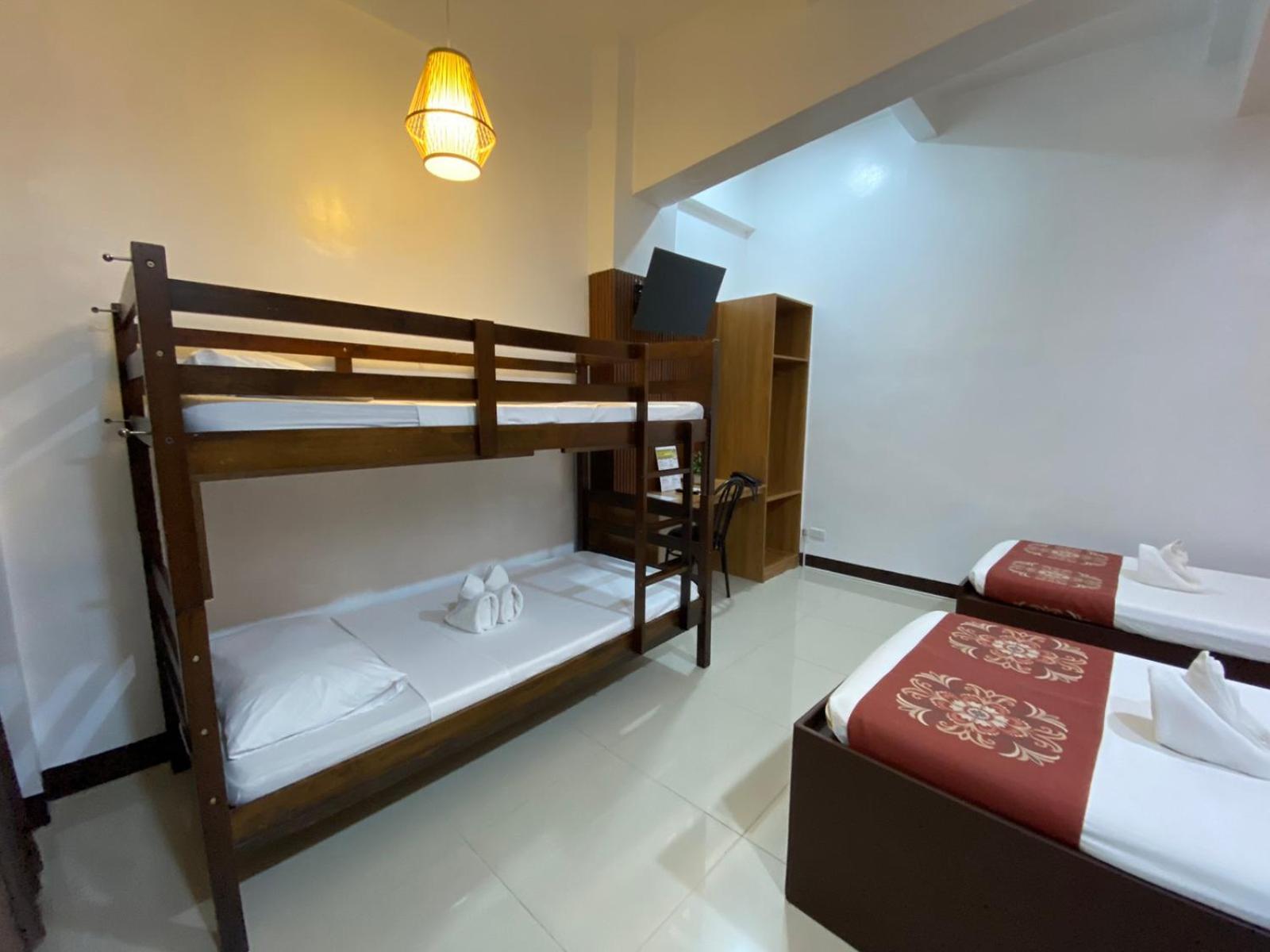 Stone House Quezon City San Juan  Экстерьер фото
